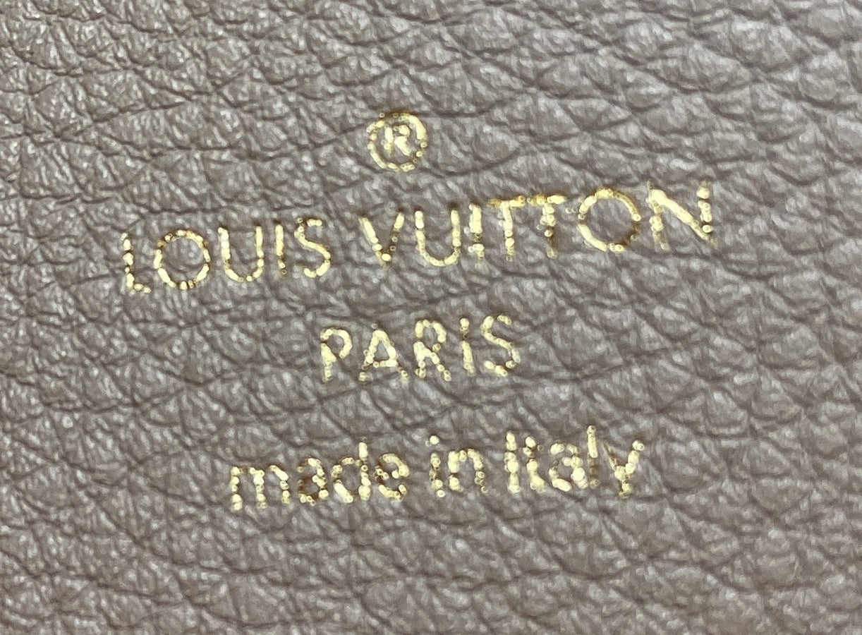 LV Pont 9 Soft Bag Leather PM
