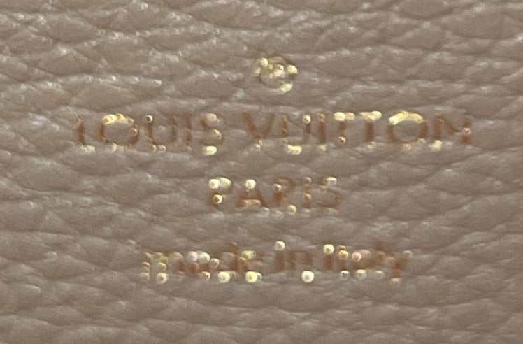 LV Pont 9 Soft Bag Leather PM