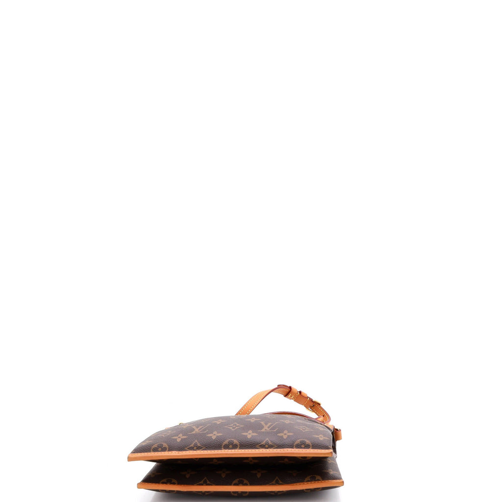 Saumur Messenger Bag Monogram Canvas PM