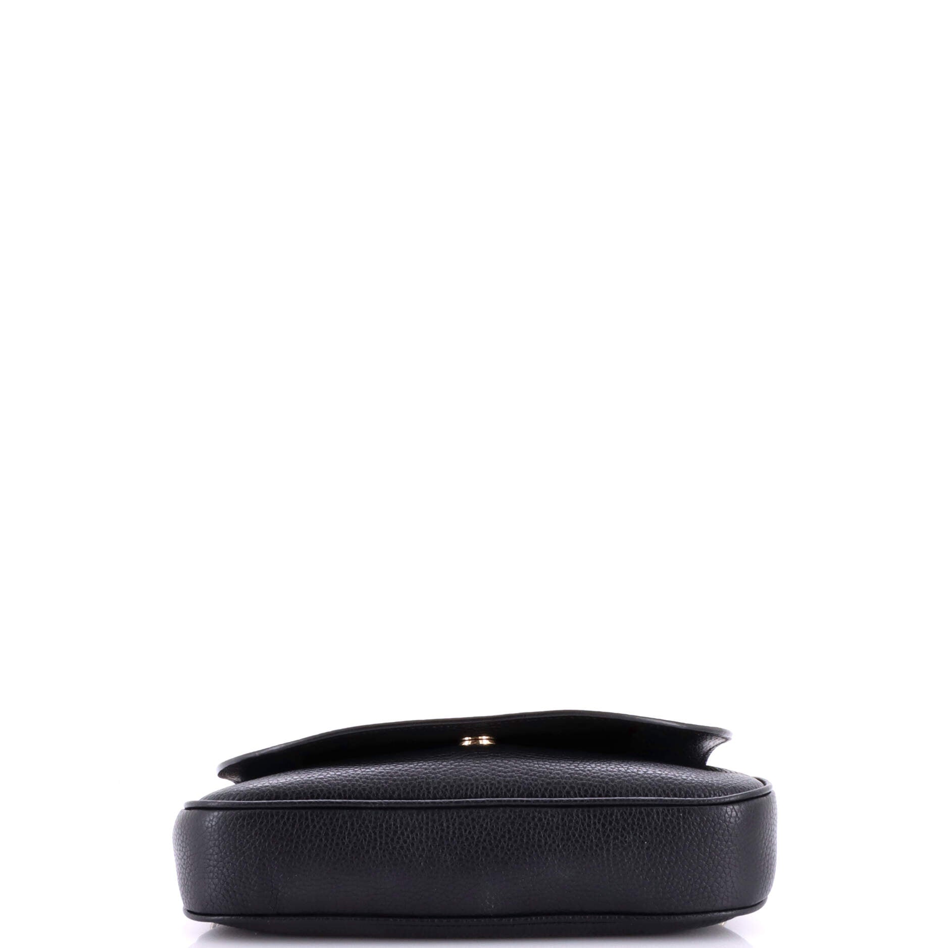 Soho Chain Crossbody Bag Leather Medium