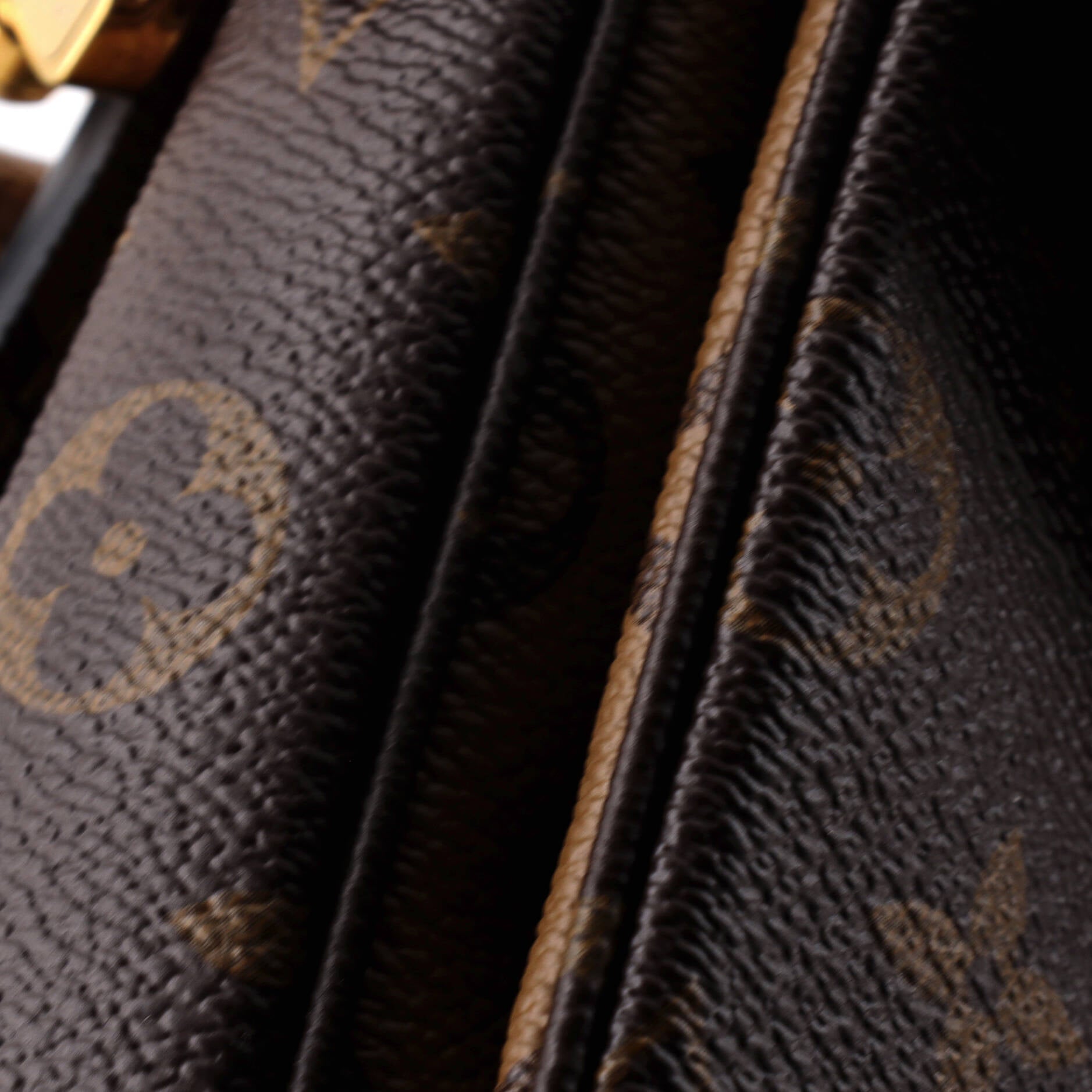 Pochette Metis Reverse Monogram Canvas