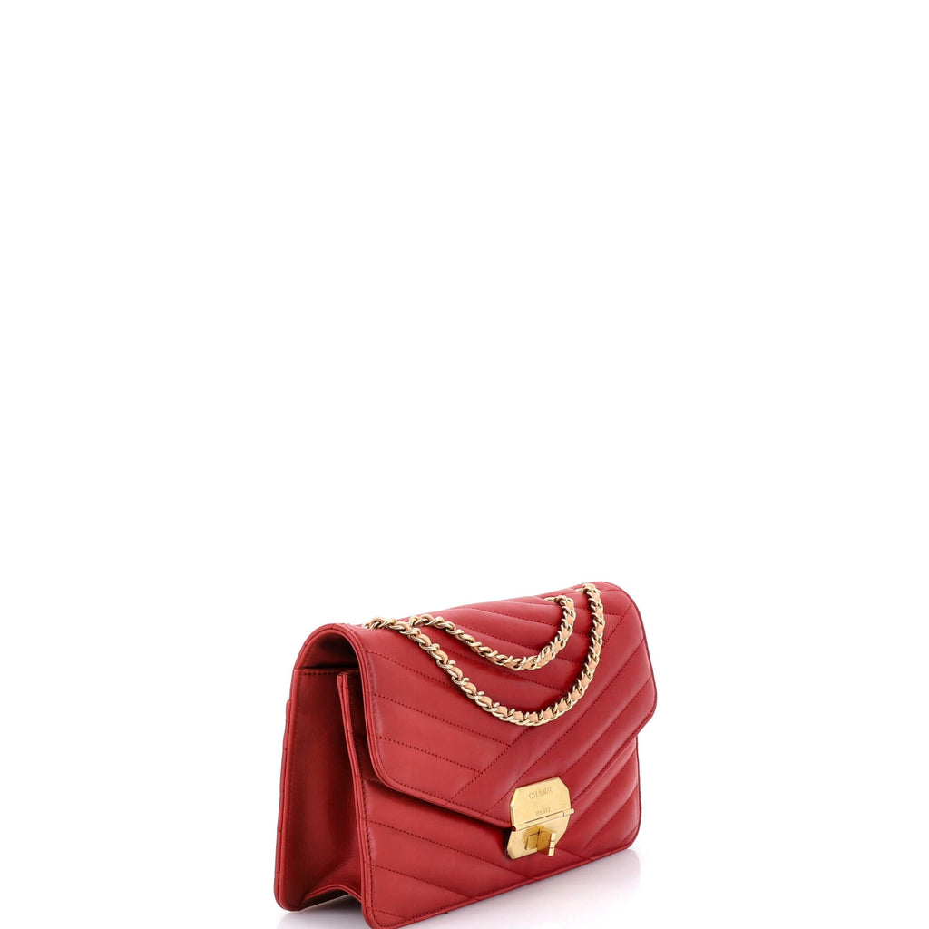 Gabrielle Flap Bag Chevron Leather Medium