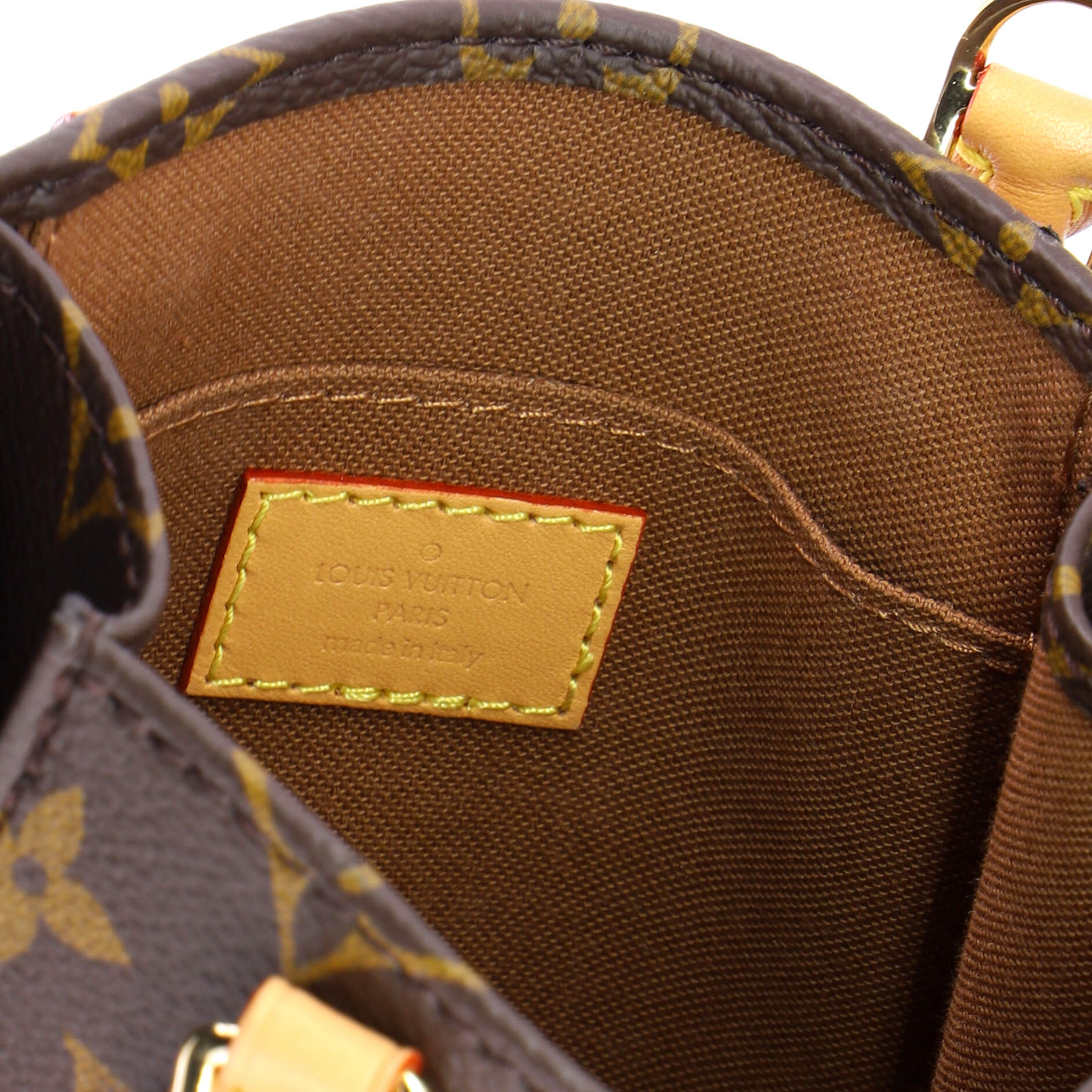 Petit Sac Plat Bag Monogram Canvas
