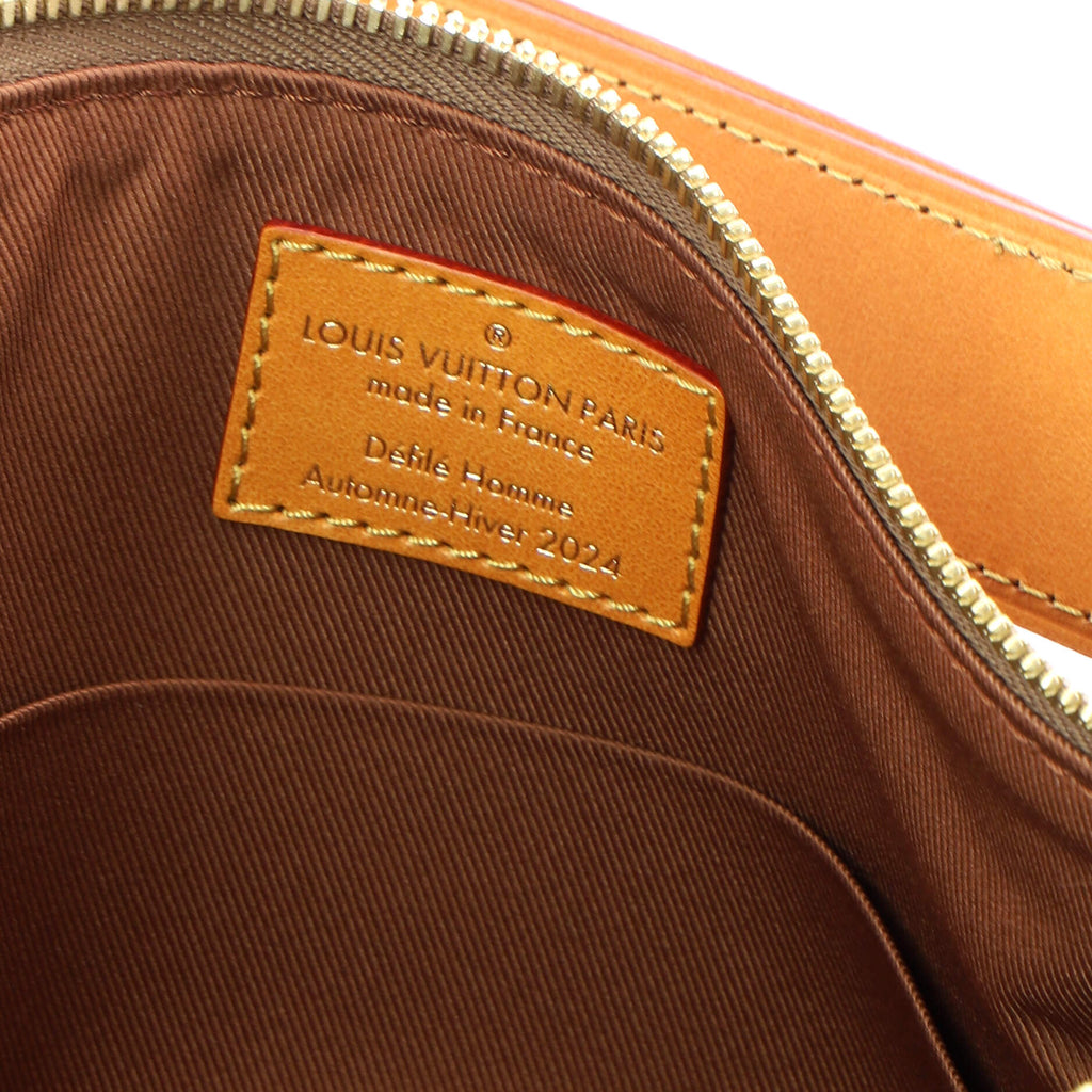 Pochette Accessoires NM Monogram Dust Leather XL
