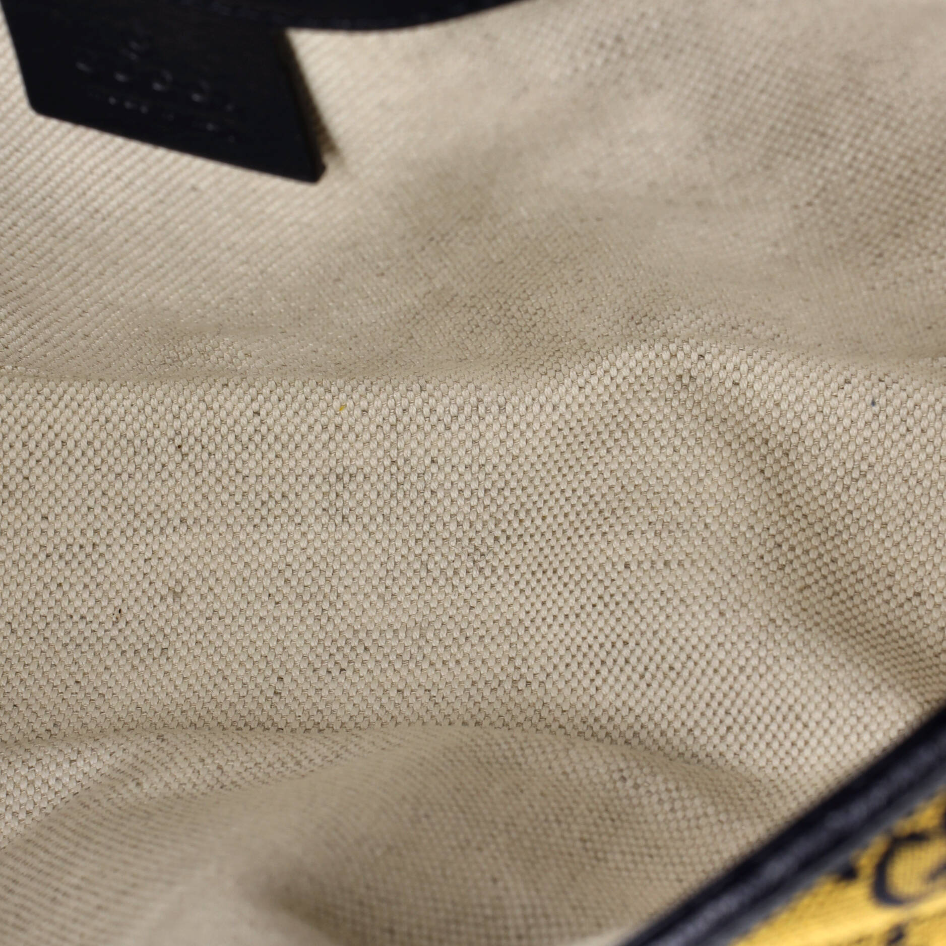 GG Marmont Flap Bag Diagonal Quilted GG Canvas with Leather Small