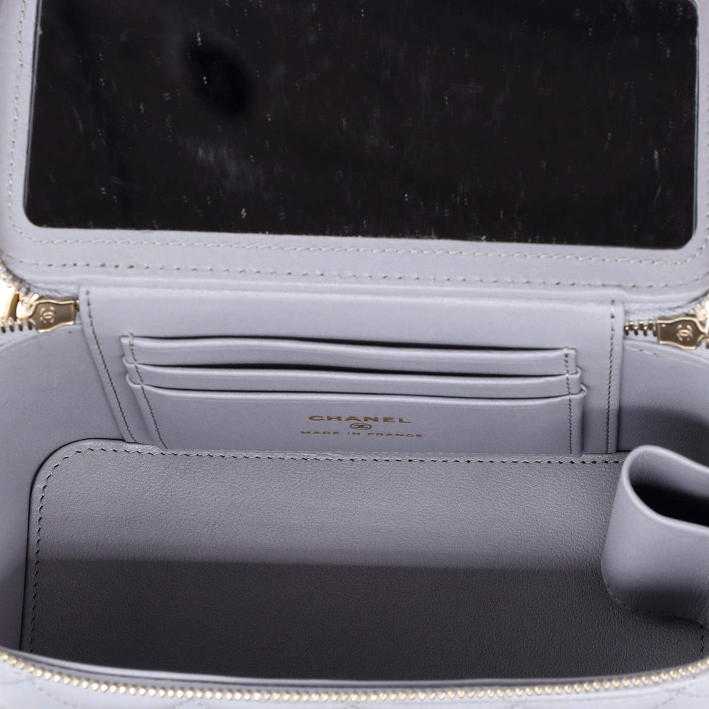 All Slide Long Vanity Case with Chain Quilted Lambskin Small