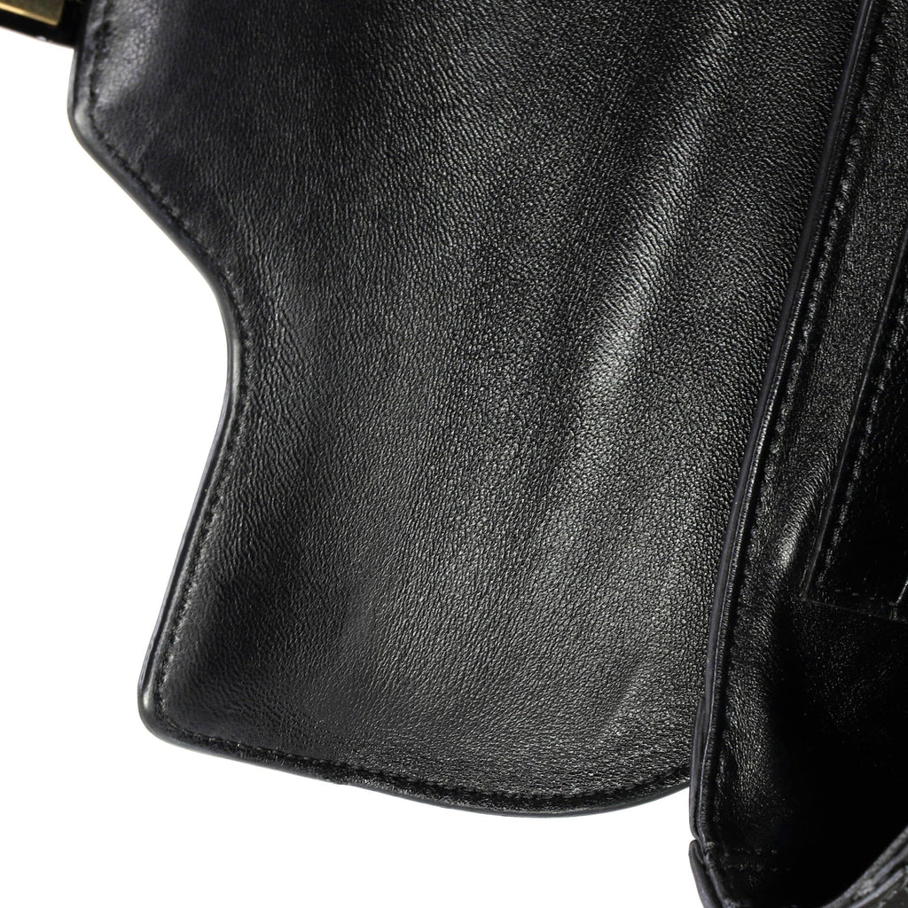 Besace 16 Bag Patent Small