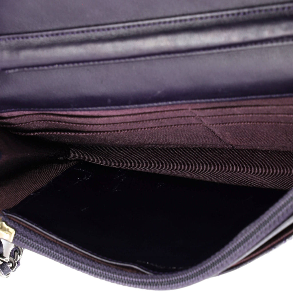Reissue 2.55 Wallet on Chain Quilted Patent