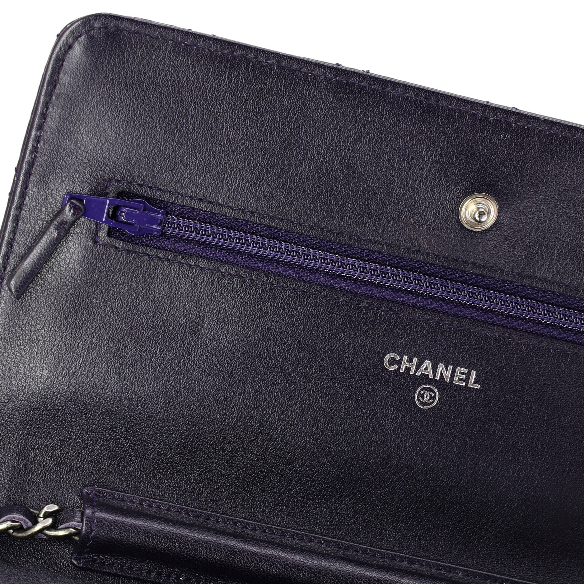 Reissue 2.55 Wallet on Chain Quilted Patent