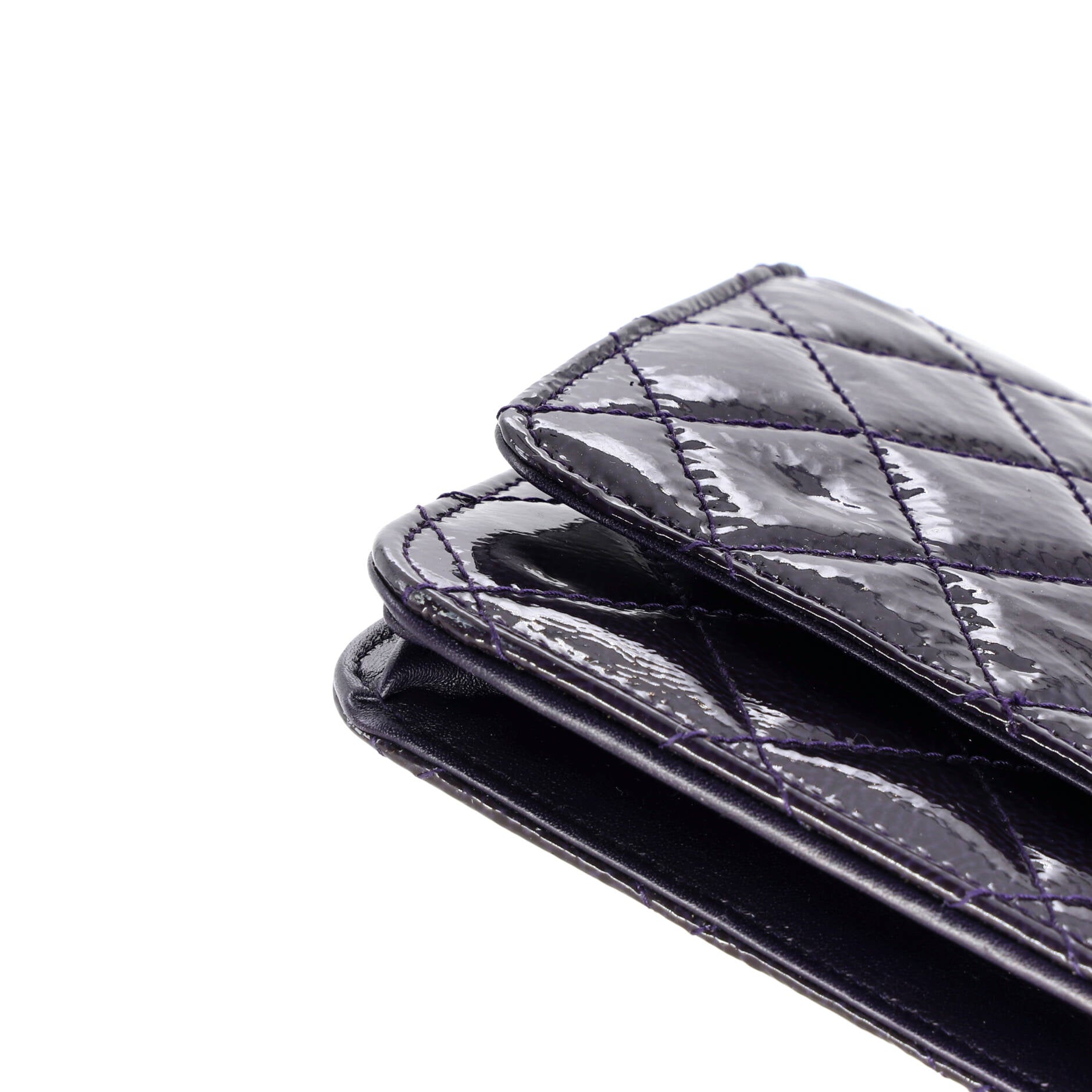 Reissue 2.55 Wallet on Chain Quilted Patent