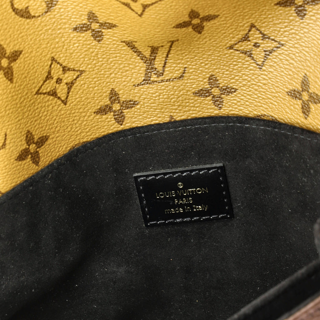 Pochette Metis Reverse Monogram Canvas