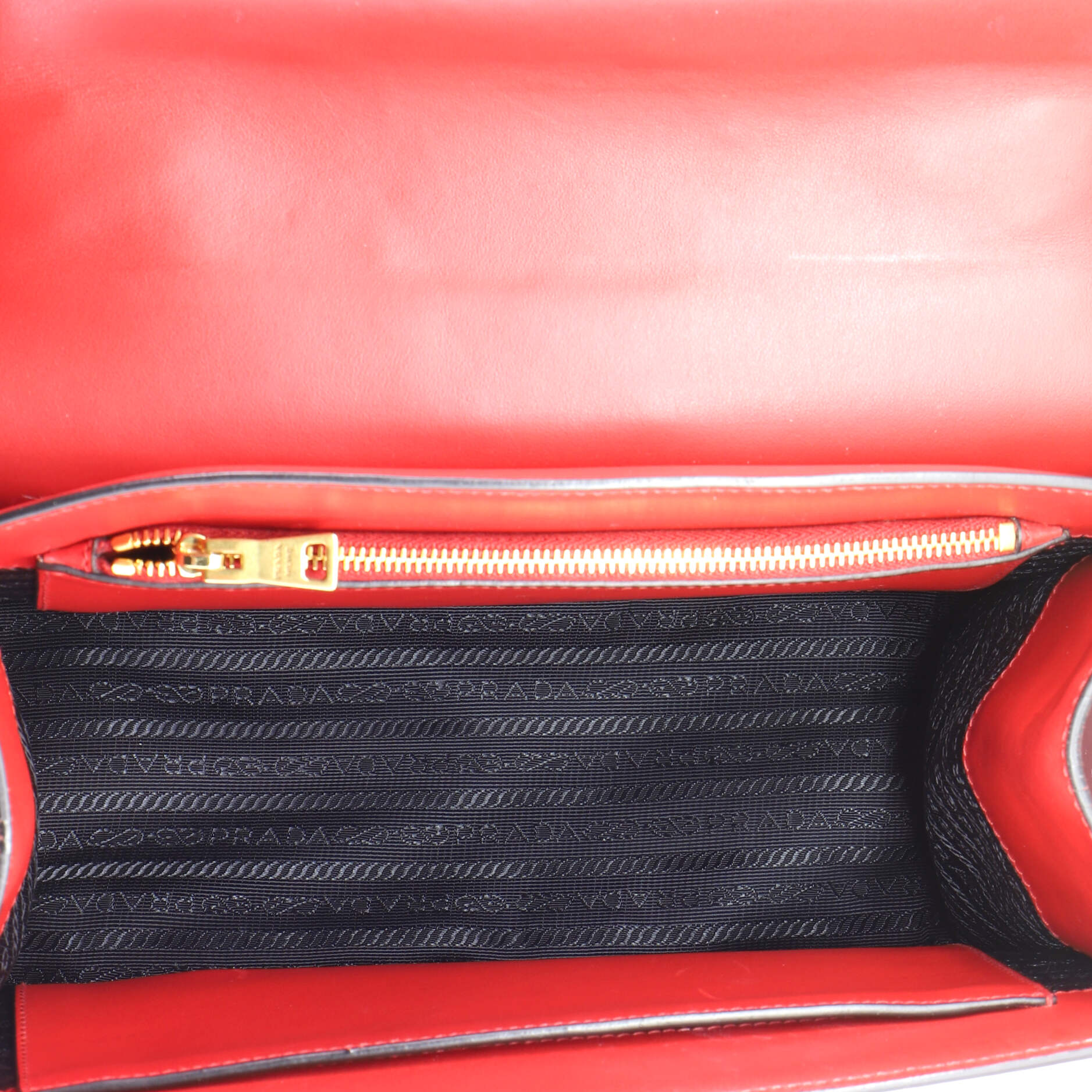 Cahier Convertible Shoulder Bag City Calf and Saffiano Medium