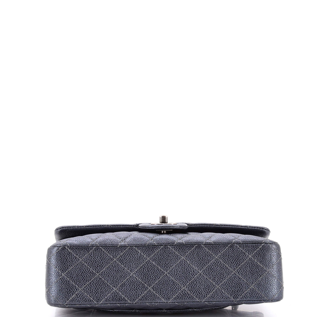 Classic Double Flap Bag Quilted Iridescent Caviar Medium