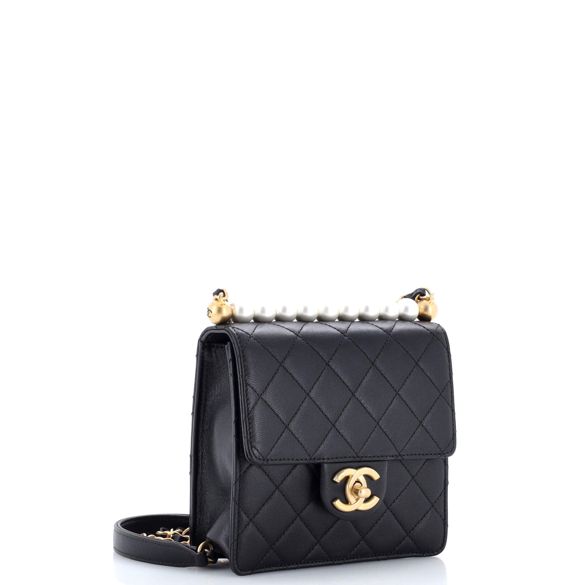 Chic Pearls Flap Bag Quilted Goatskin Mini