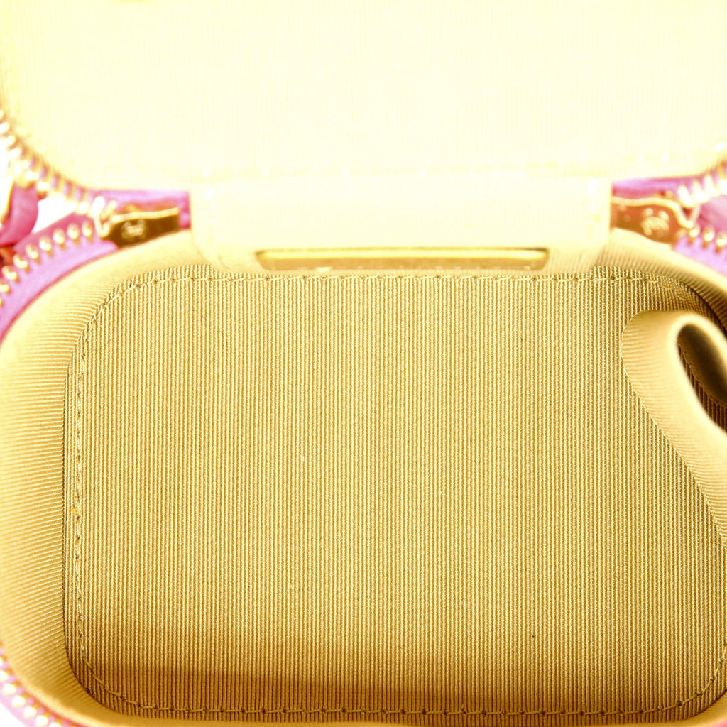 Pearl Crush Vanity Case with Chain Quilted Lambskin Mini