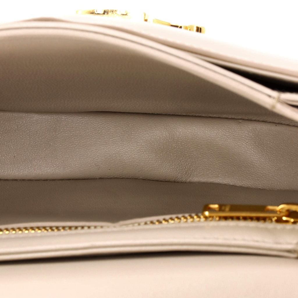 Triomphe Besace Clea Flap Bag Leather