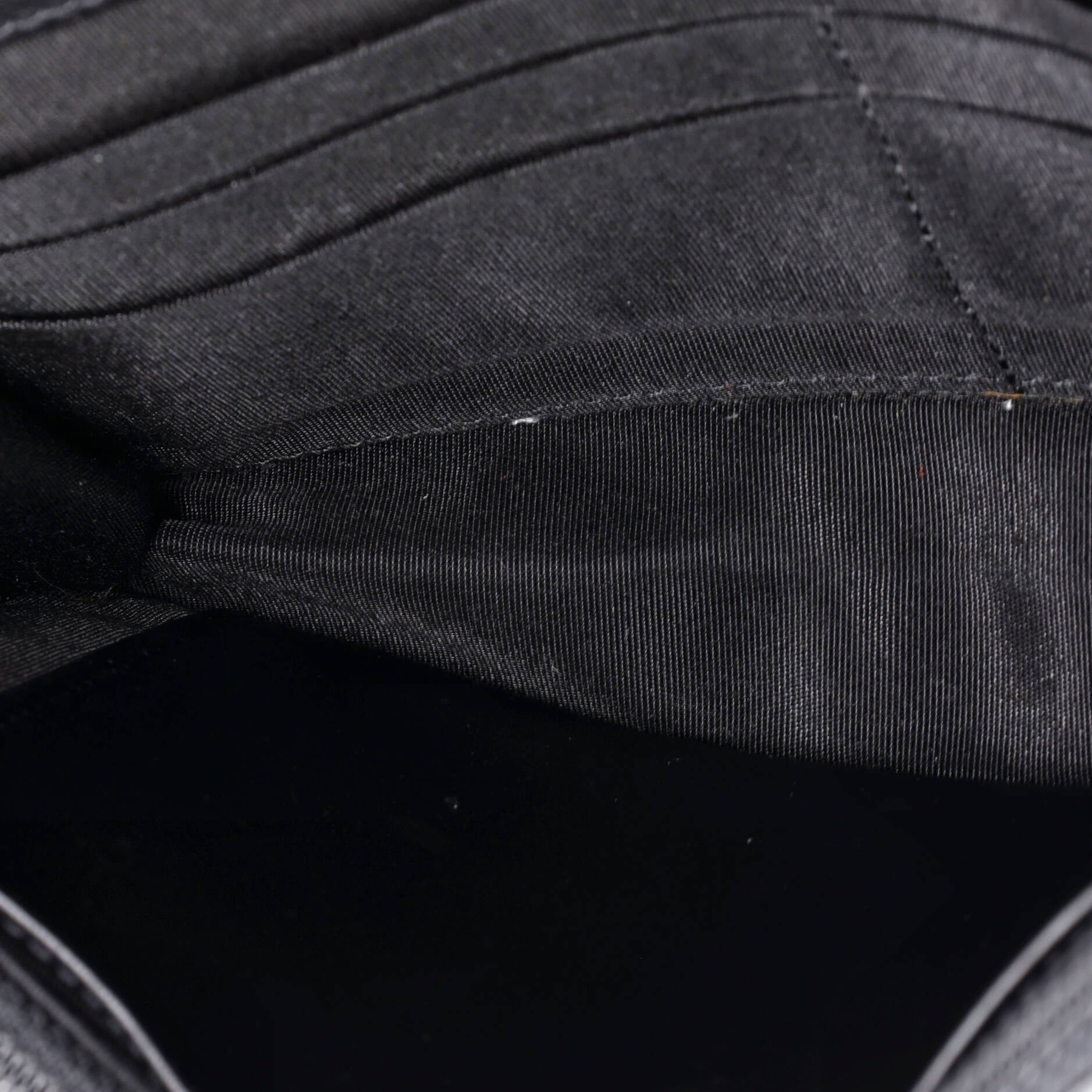 Boy Wallet on Chain Quilted Caviar