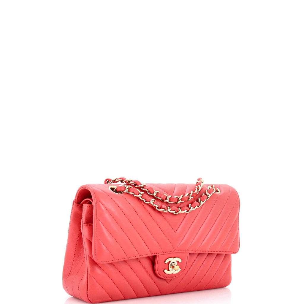 Classic Double Flap Bag Chevron Lambskin Medium