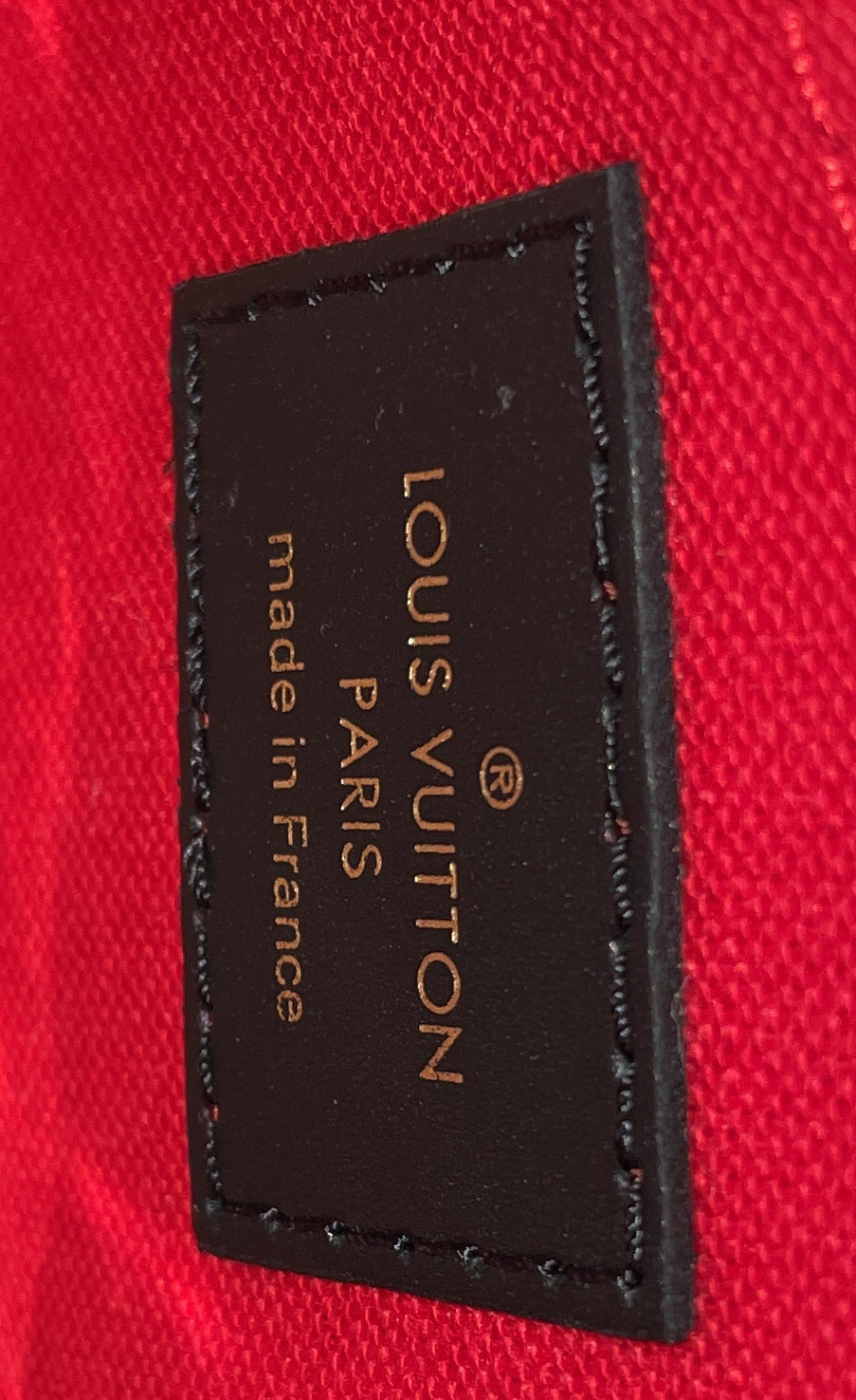OnTheGo Tote Reverse Monogram Giant East West