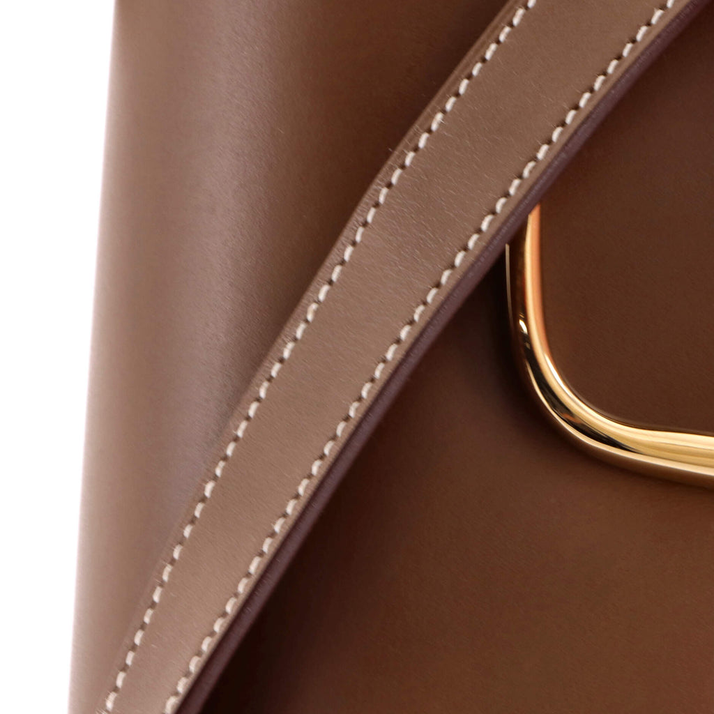Della Cavalleria Elan Shoulder Bag Tadelakt