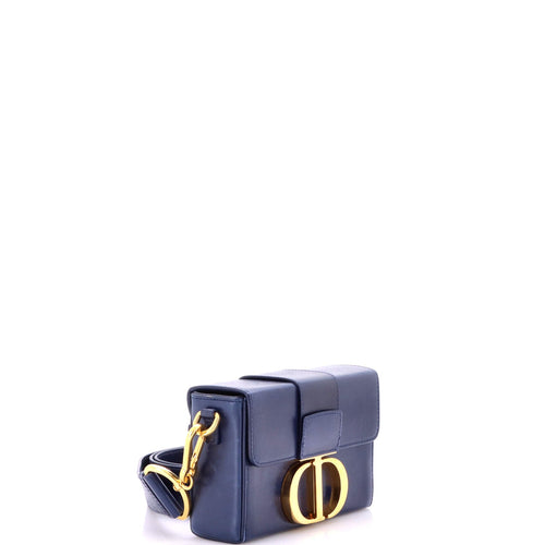 30 Montaigne Box Bag Leather