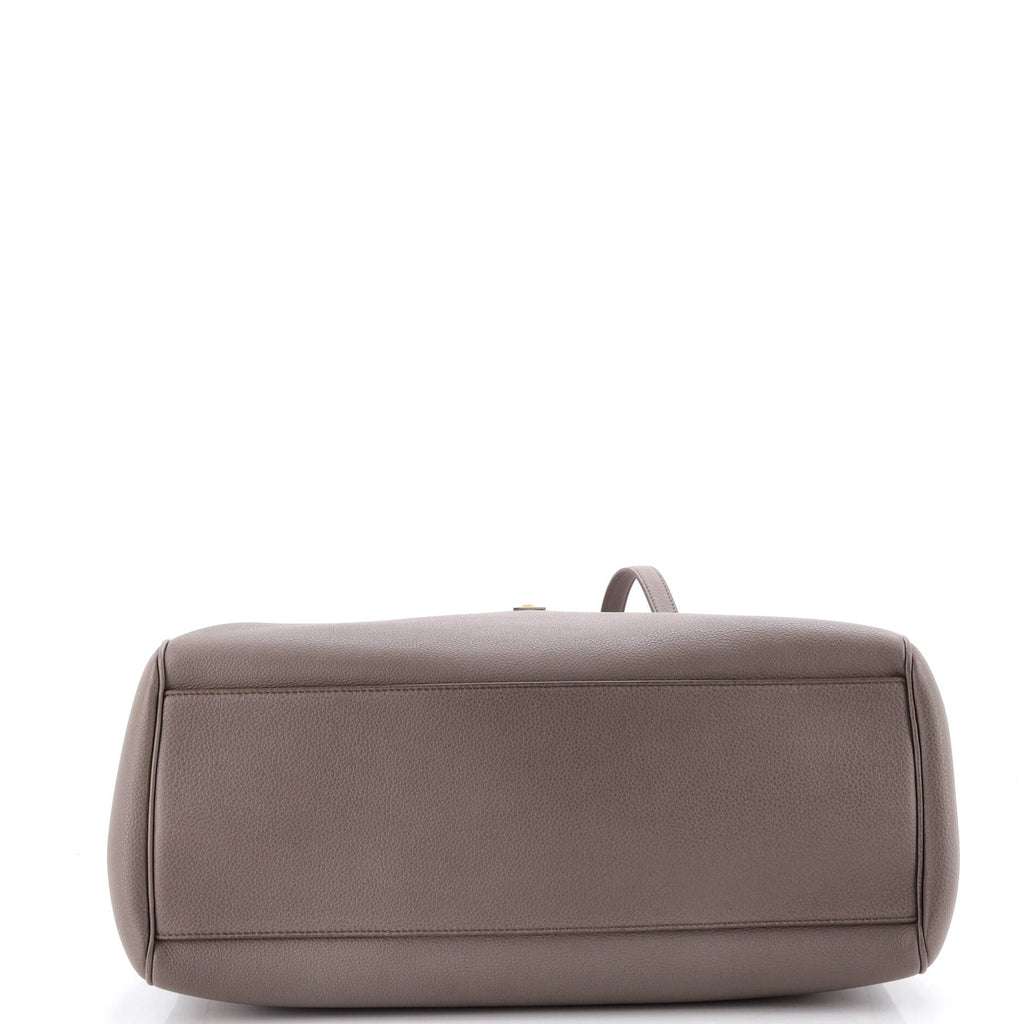 Soft 16 Bag Grained Calfskin Large
