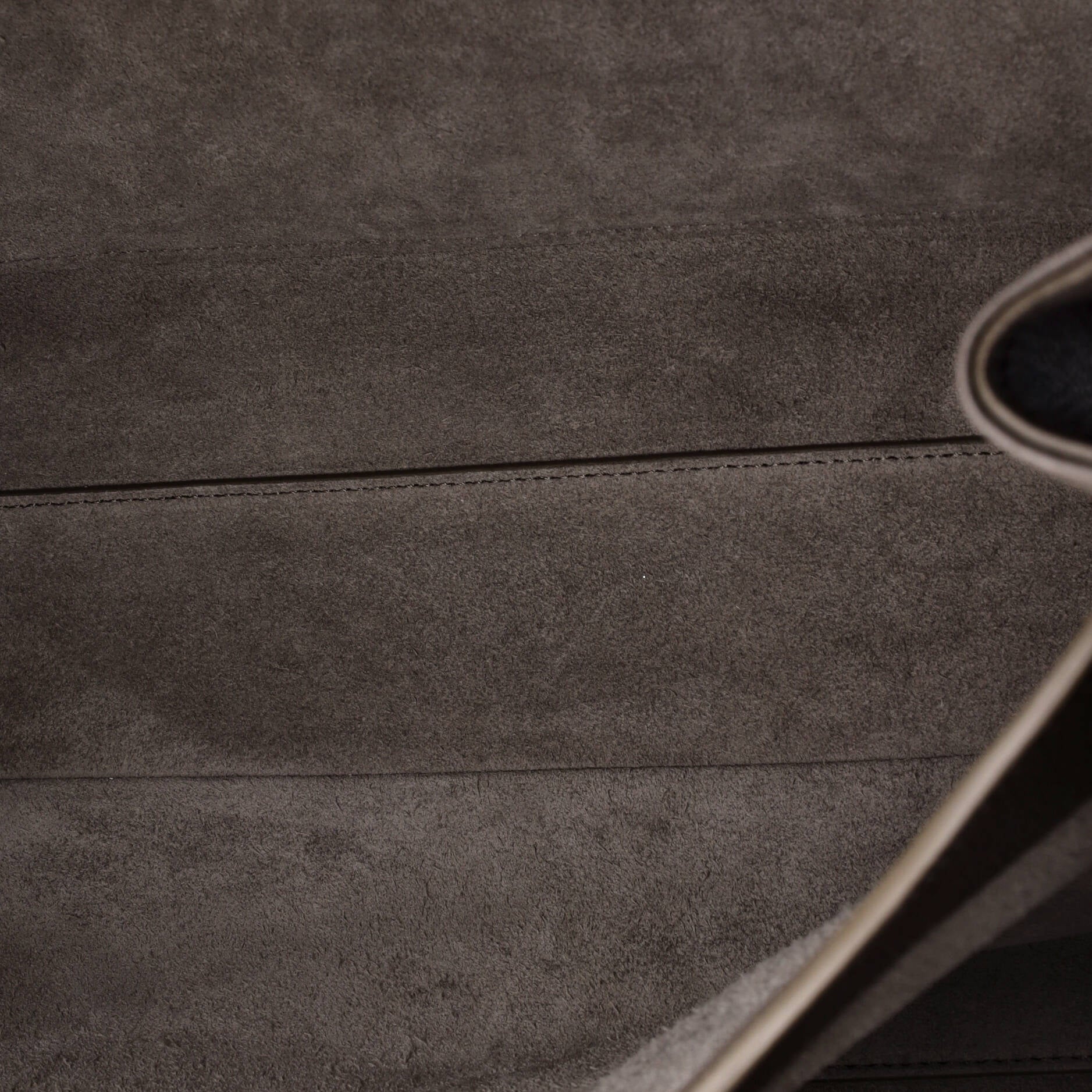 Soft 16 Bag Grained Calfskin Large