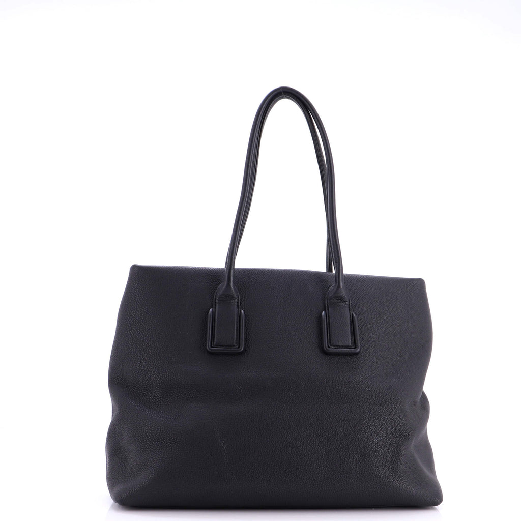 Mount Tote Leather