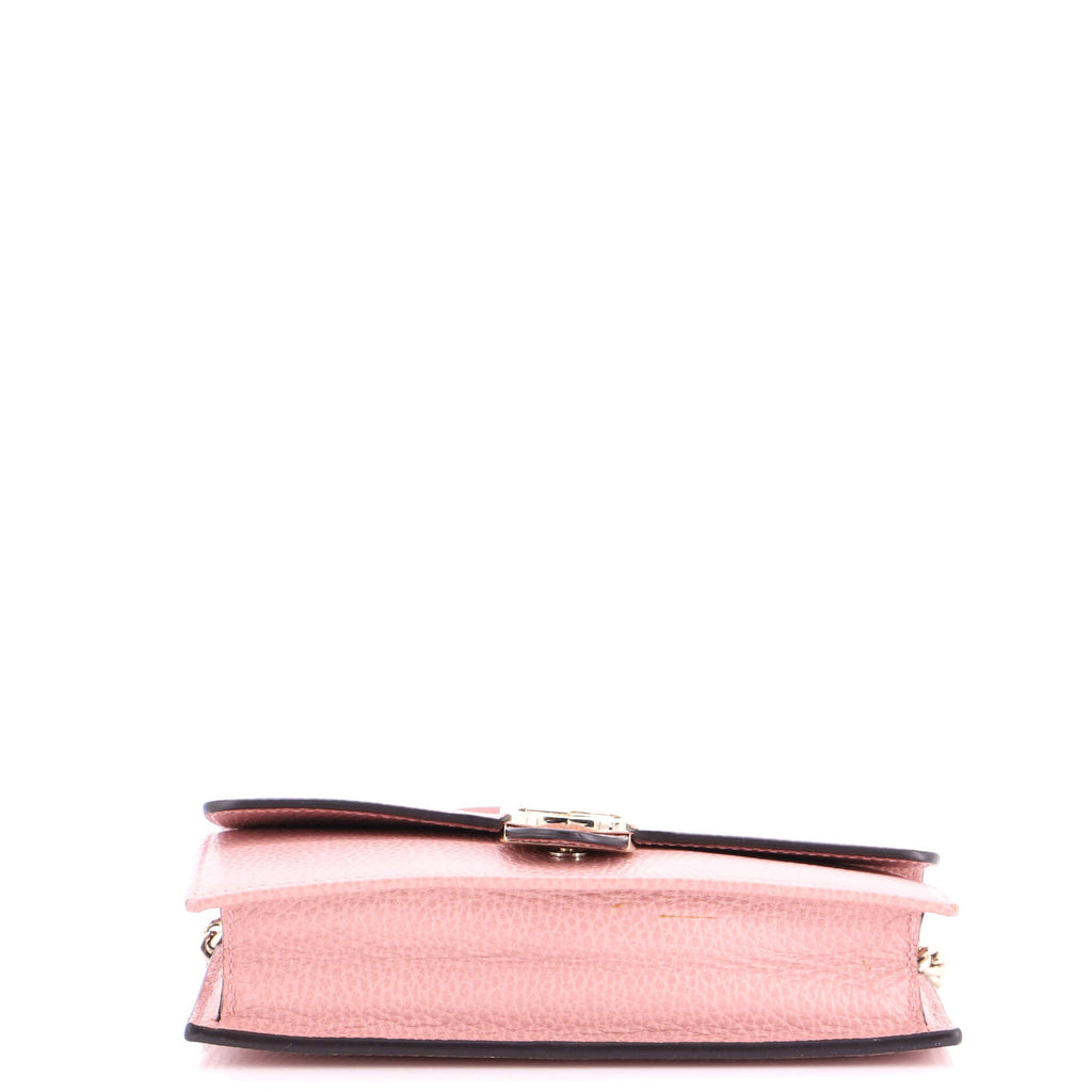 Interlocking Wallet on Chain Leather