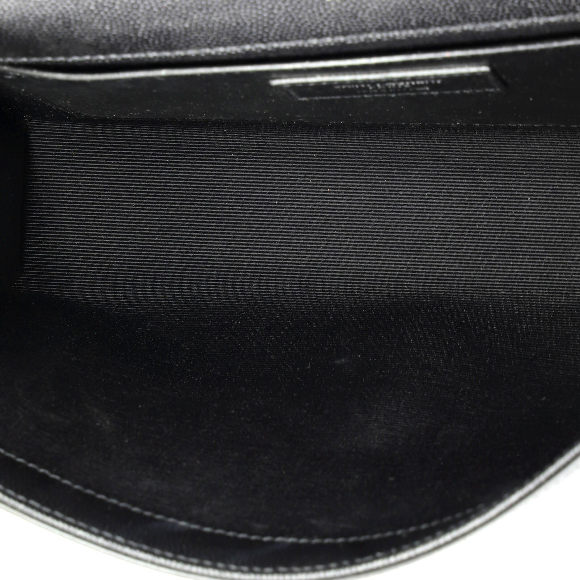 Classic Monogram Crossbody Bag Grainy Leather Medium