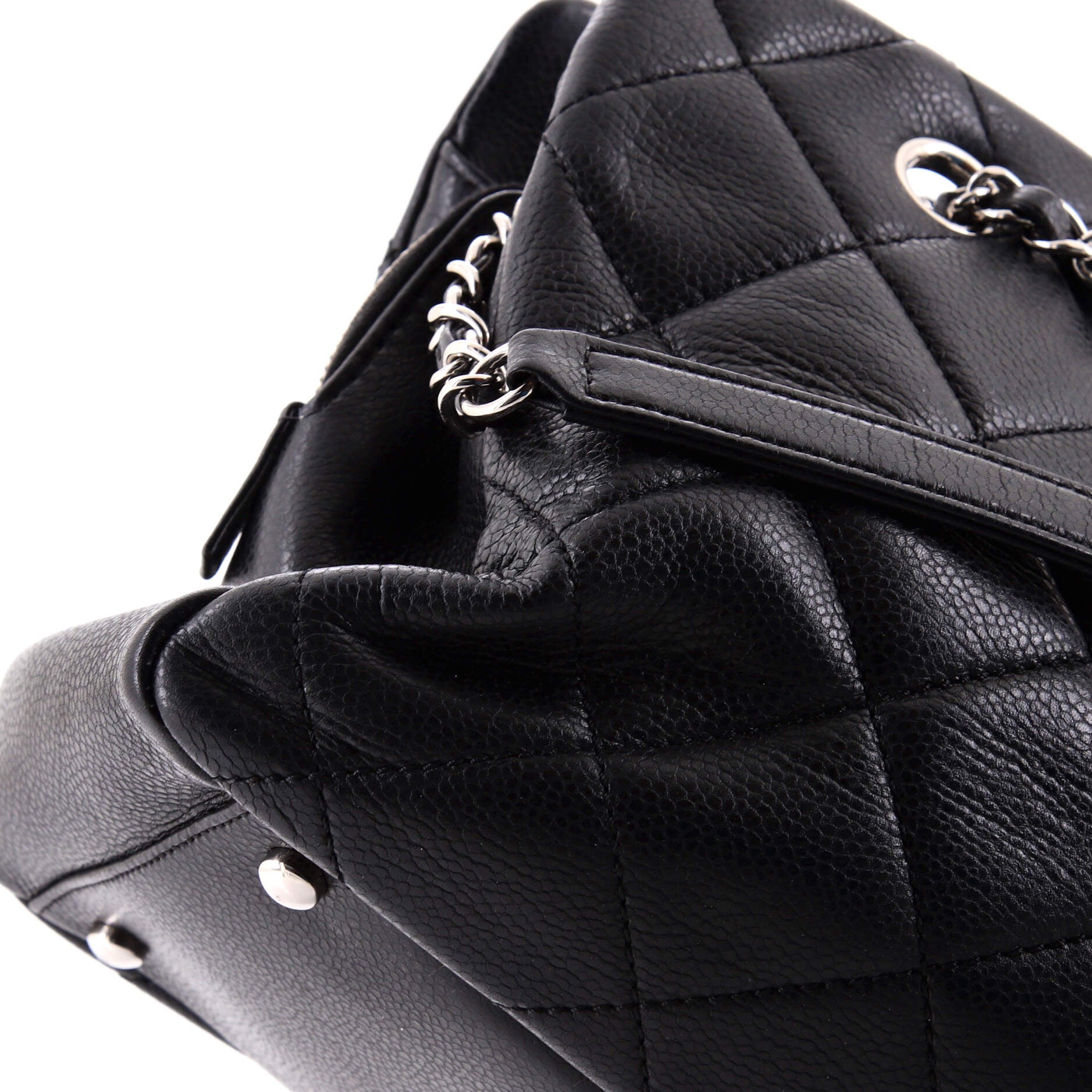 Timeless CC Shopping Tote Quilted Caviar Medium