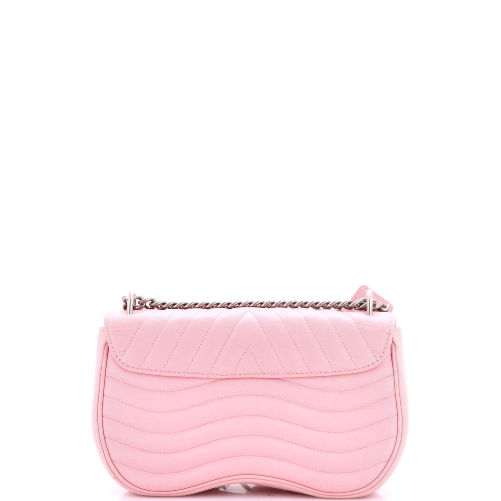 New Wave Chain Bag Quilted Leather MM