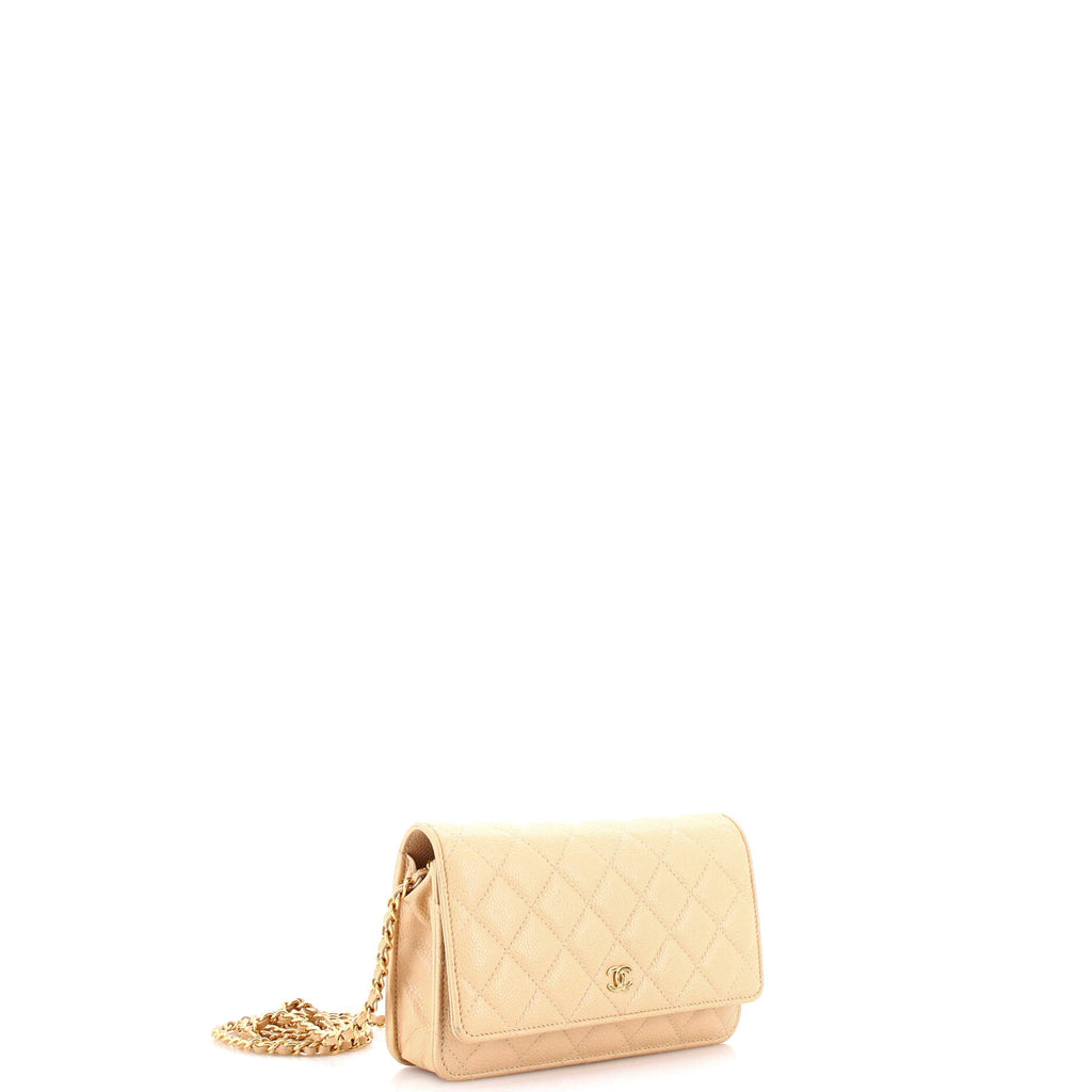 Wallet on Chain Quilted Caviar
