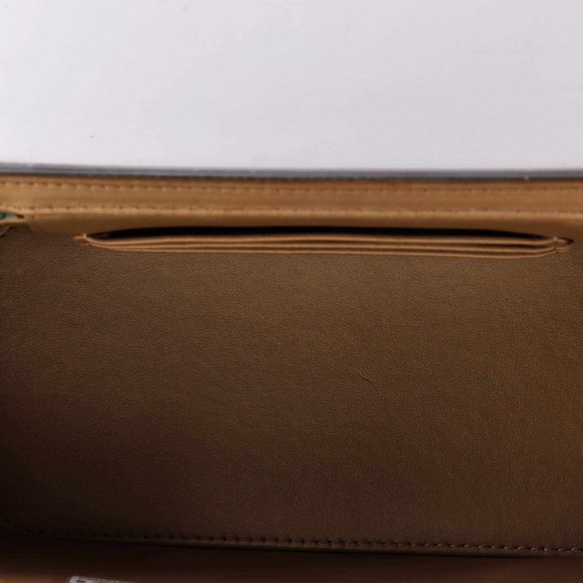 Pearl Crush Vanity Case with Chain Quilted Lambskin Small