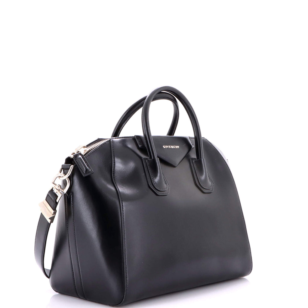 Antigona Bag Glazed Leather Medium