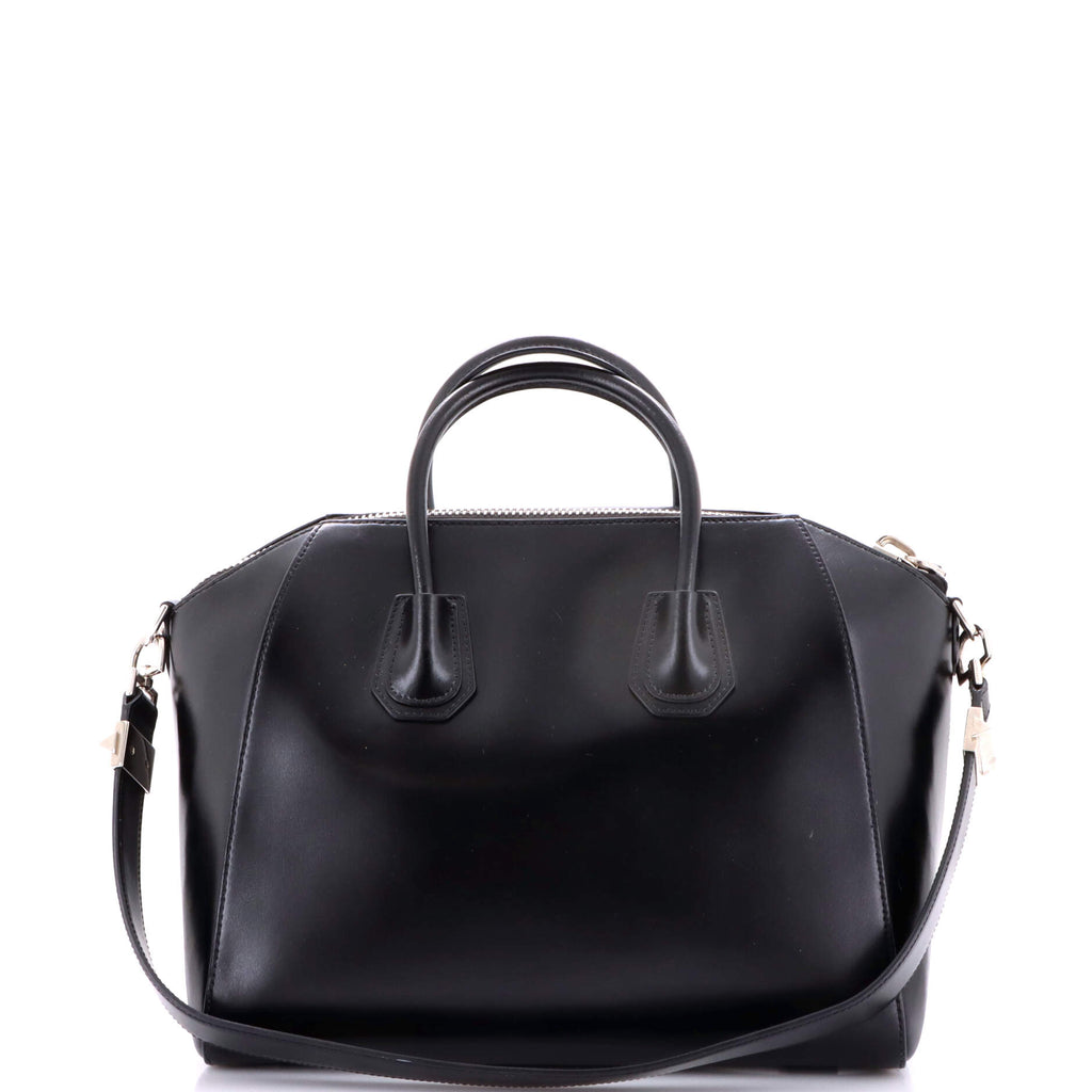 Antigona Bag Glazed Leather Medium