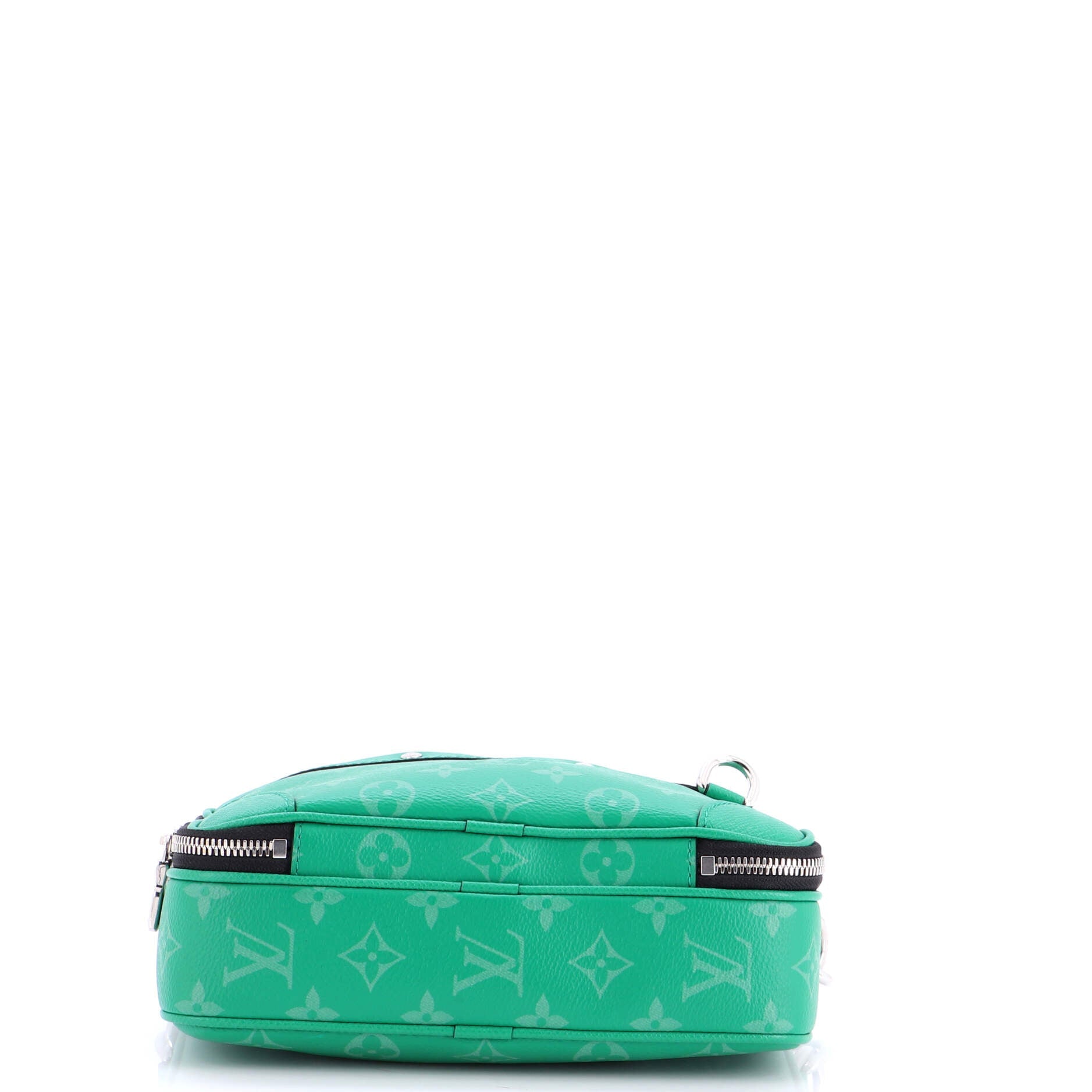 Alpha Messenger Bag Monogram Taigarama