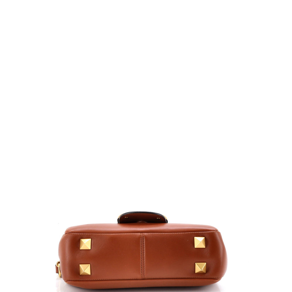 Stud Sign Shoulder Bag Leather