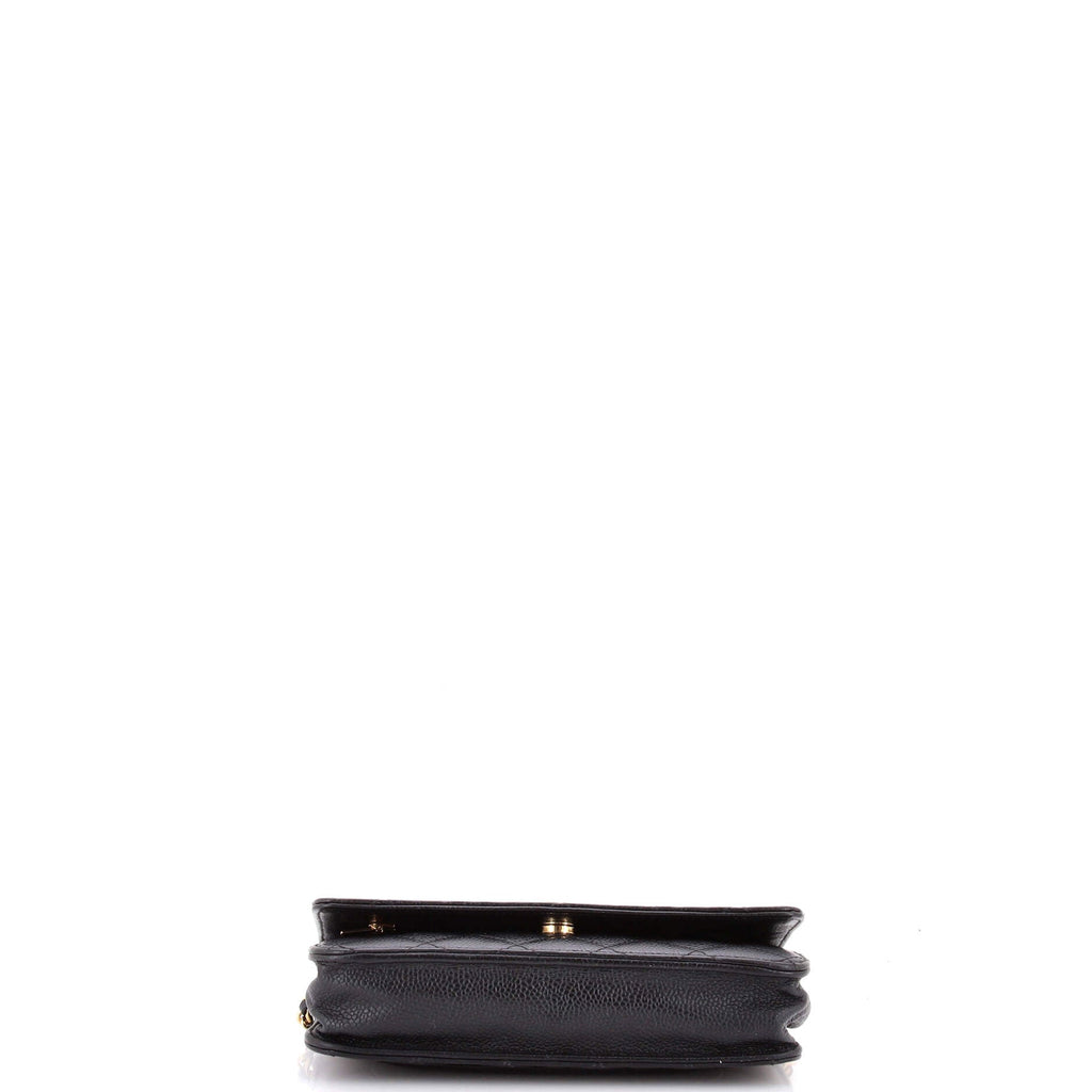 Wallet on Chain Quilted Caviar