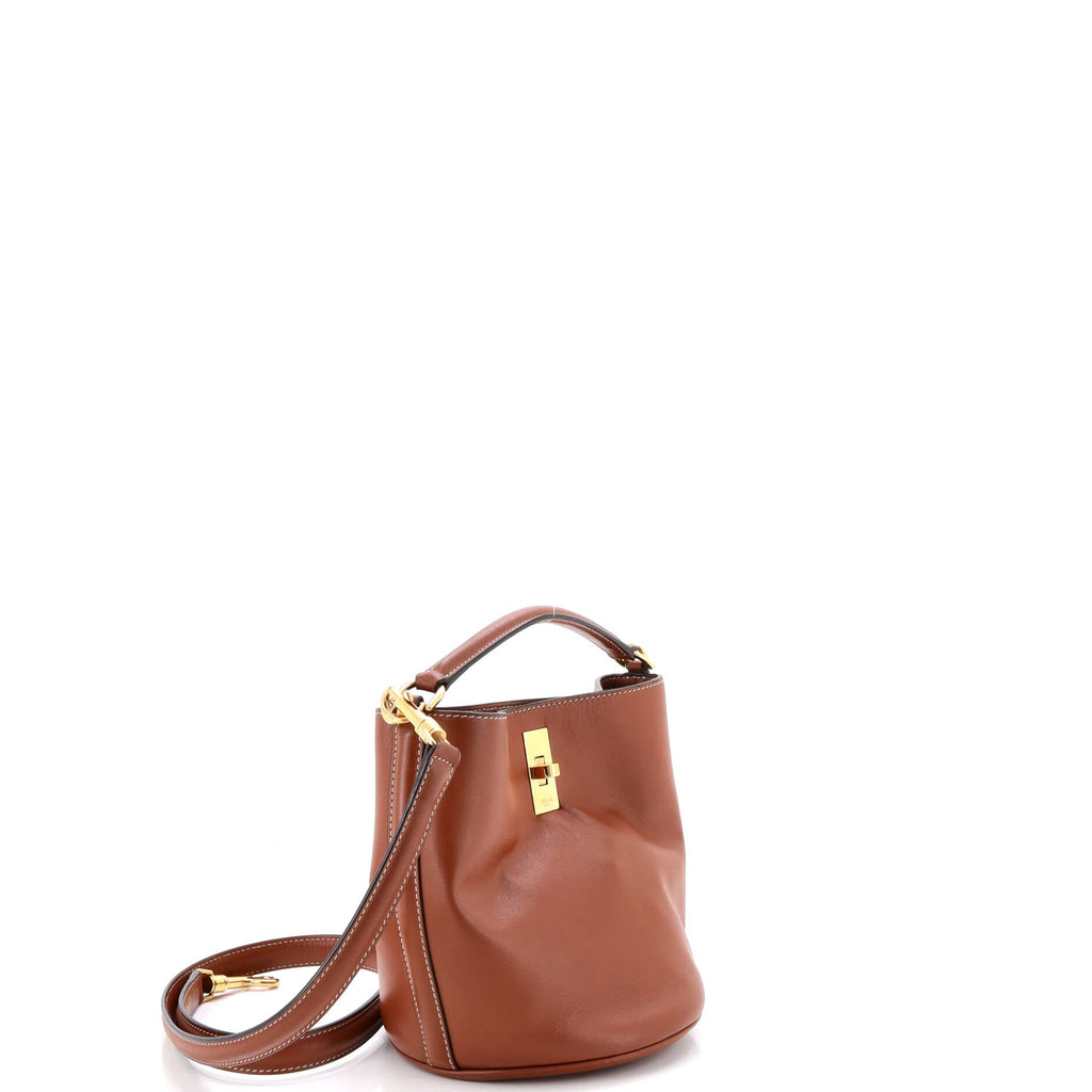 Bucket 16 Bag Leather Teen