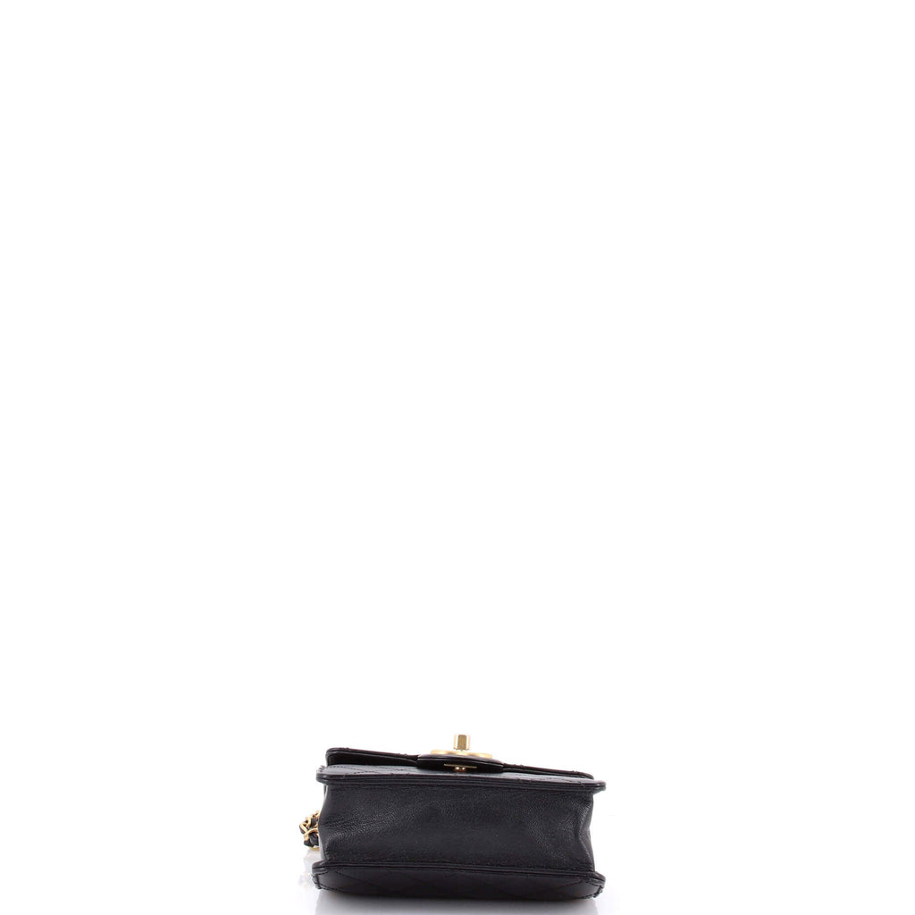 Chic Pearls Flap Bag Quilted Goatskin Mini