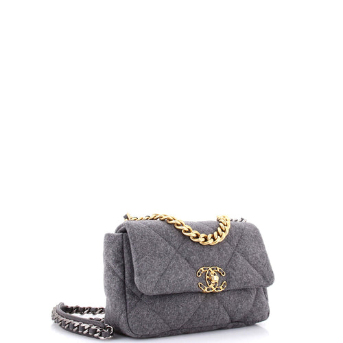 19 Flap Bag Quilted Wool Medium