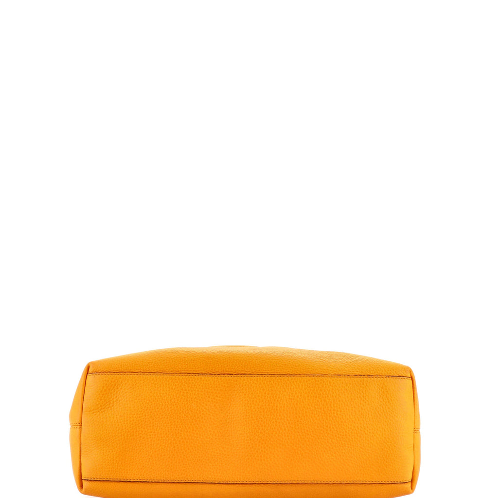Soho Chain Strap Shoulder Bag Leather Medium