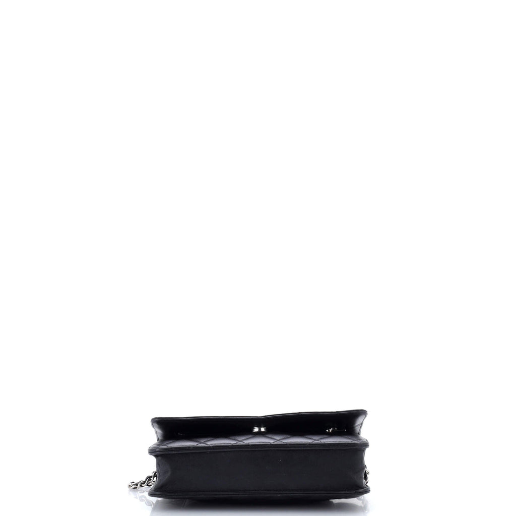 Wallet on Chain Quilted Lambskin