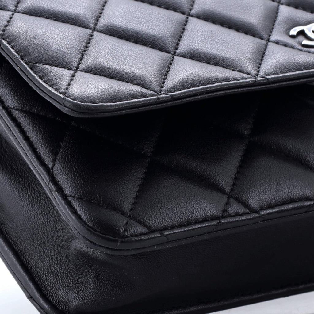 Wallet on Chain Quilted Lambskin