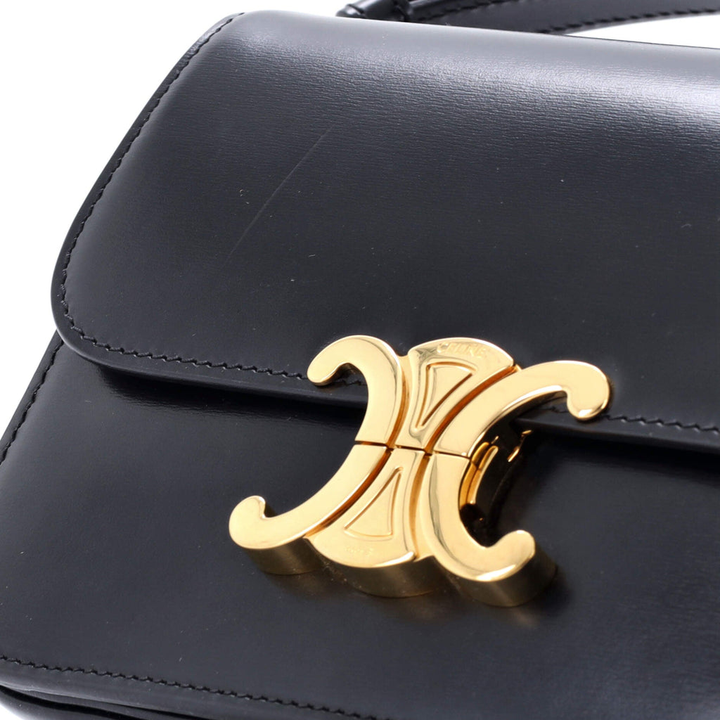 Triomphe Shoulder Bag Smooth Calfskin Teen