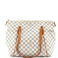 Totally Handbag Monogram Canvas MM