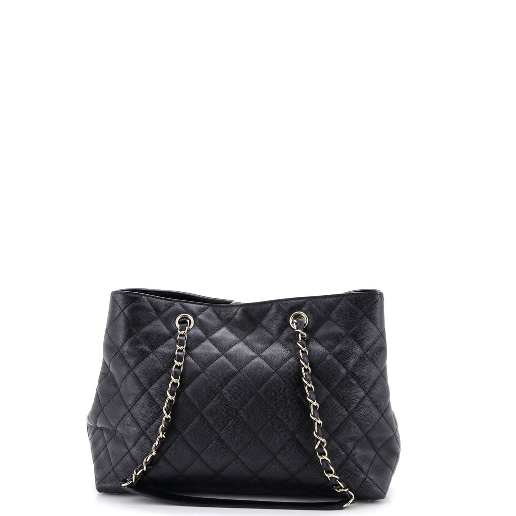 Classic CC Shopping Tote Quilted Caviar Medium