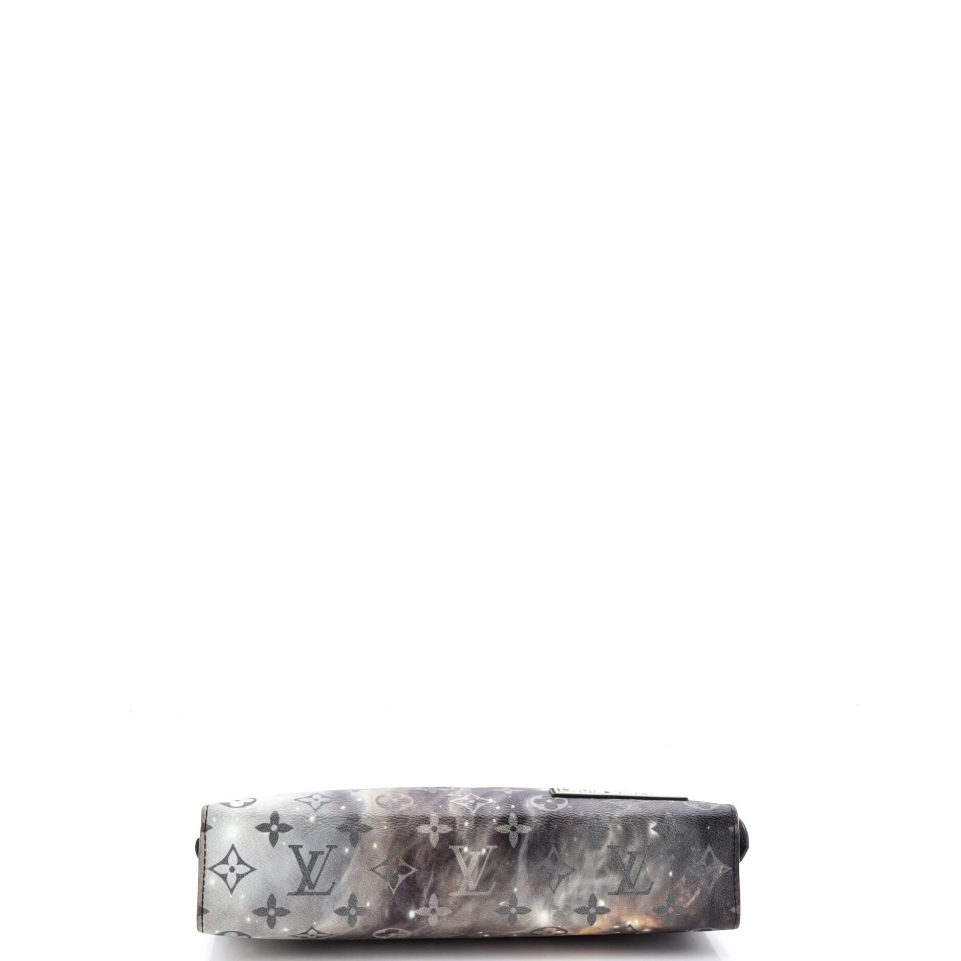 Pochette Voyage Limited Edition Monogram Galaxy Canvas MM