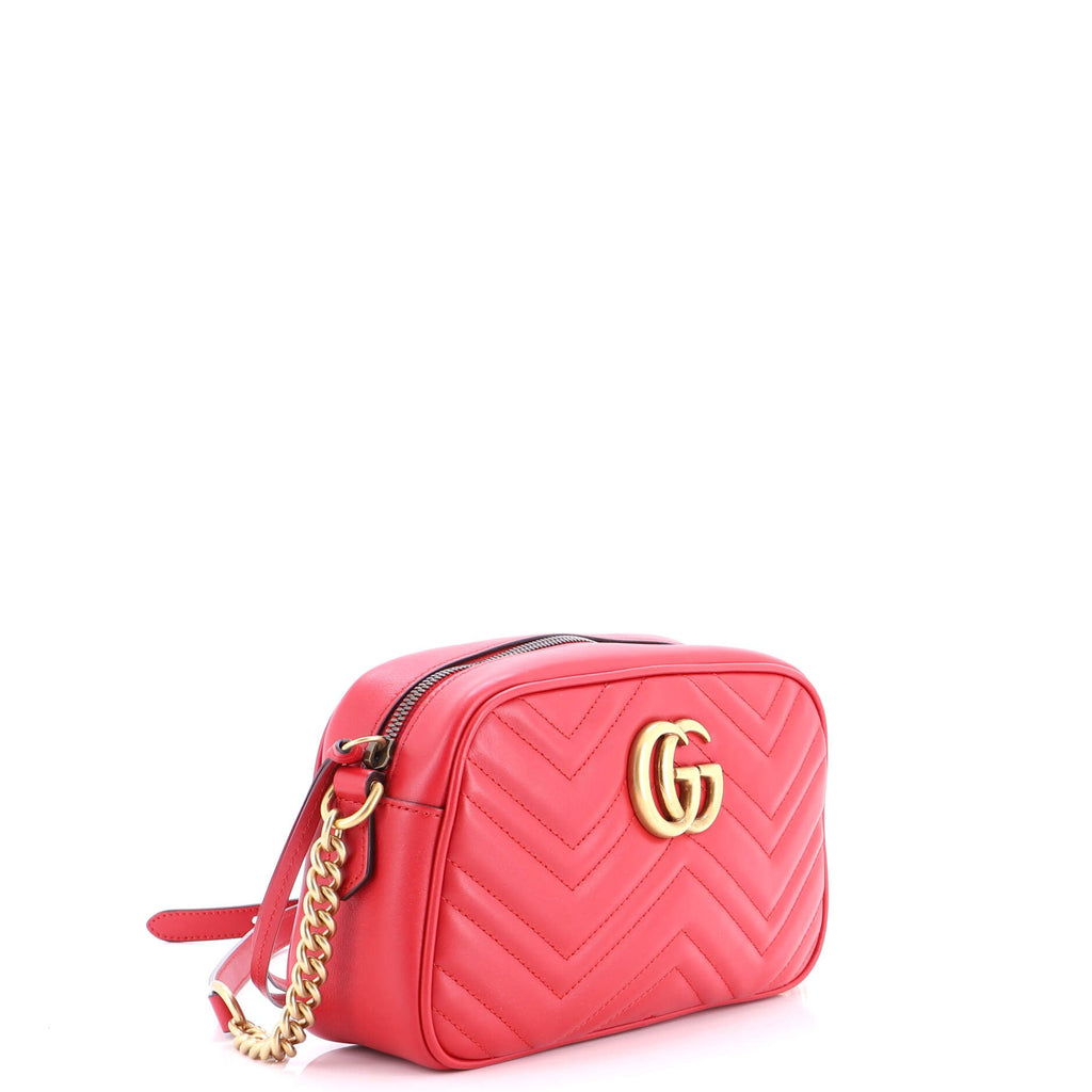 GG Marmont Shoulder Bag Matelasse Leather Small